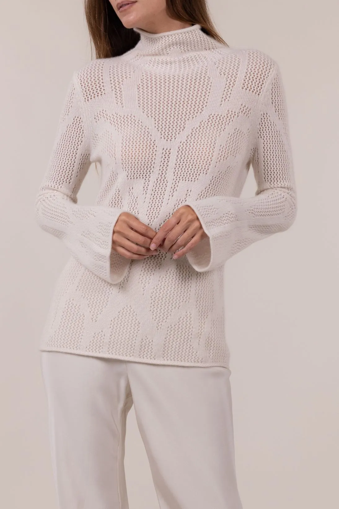 FANCY MESH TOP